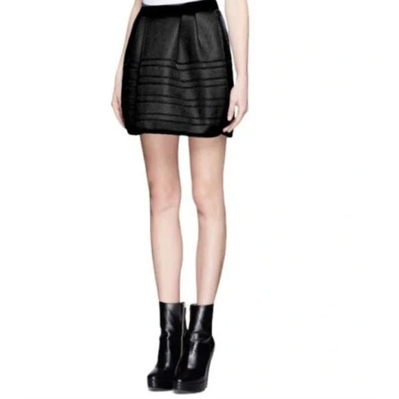Maje black netted mini skirt - Picture 2 of 12